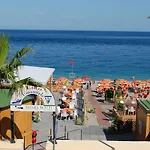 Hotel Maniel Letojanni