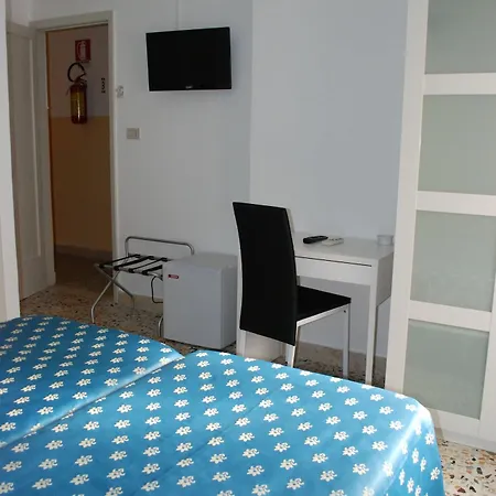 Otel Maniel 3*
