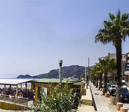 Maniel Otel 3*